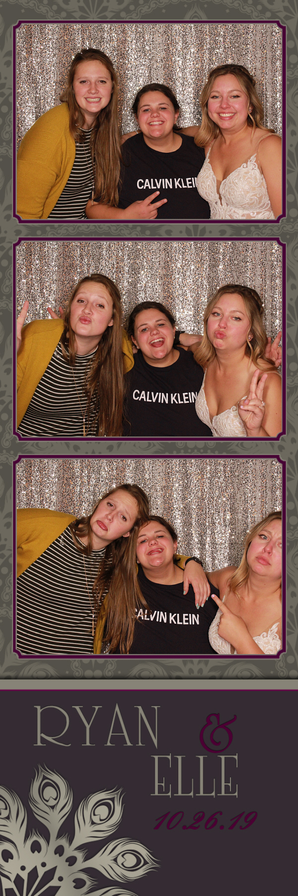 Elle's Wedding | View more photos from the event at gallery.photoboothbillings.com/u/PhotoBoothBillings/Elles-Wedding